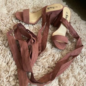 SHEIN shoes… never worn: bought them but didn’t come like expected